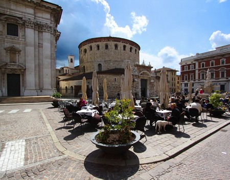 vineria dolcevite piazza duomo brescia